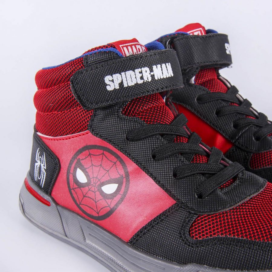 Adidasi baieti model primavara vara SPIDERMAN Talpa super usoara - material spuma EVA Marimi de la 27-33